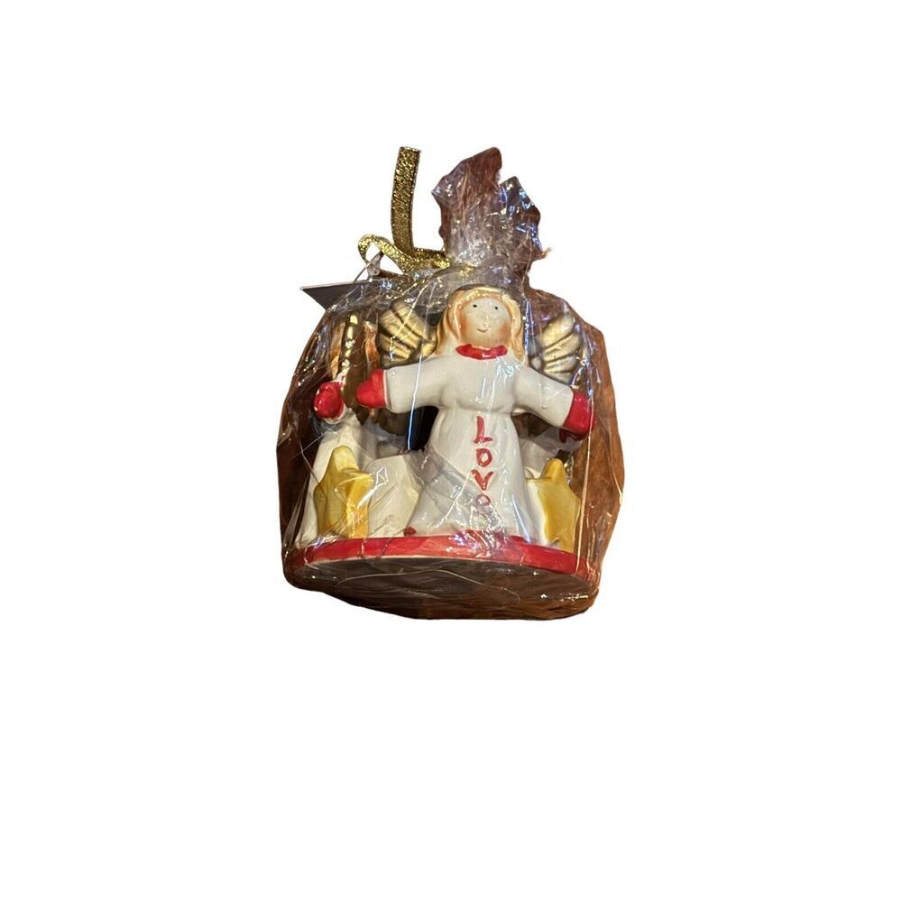 Tea light Candle Gift Set Angels Holiday Seasons Christmas Ceramic Dinner Party